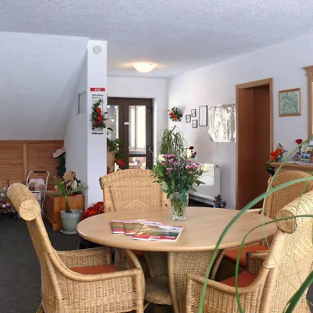 Ferienpension Gabriele 3* Курорт-Гориш